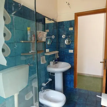 Nini Villa *
