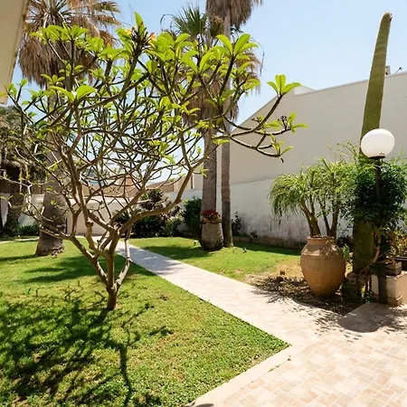 Nini Villa Punta Secca